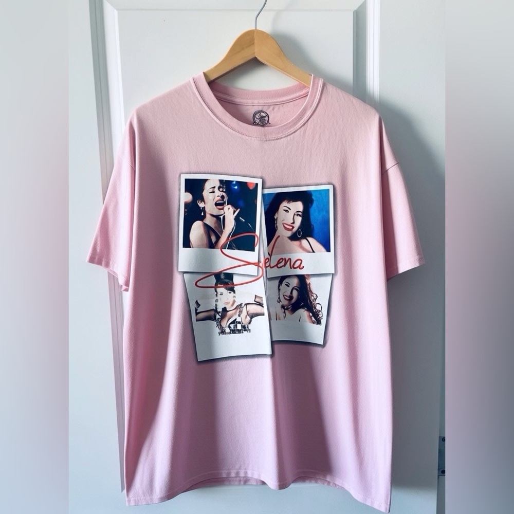 Selena Quintanilla Graphic Tee Size 1X Pink Polaroid Print